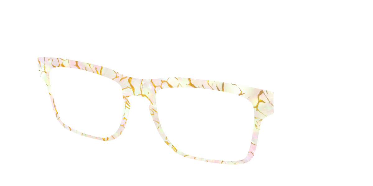 The Opalescent Pearl with Gold Streaks